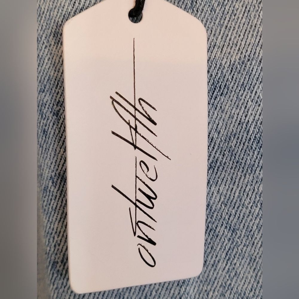 Twelve by OnTwelfth Vintage Light Distressed Cropped Jeans Sz 28 Inseam 25.5 NEW - Picture 7 of 9